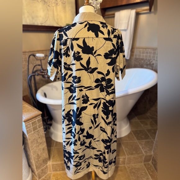 NWT Floral Black and Tan Button-Up Dress size large - Picture 2 of 4